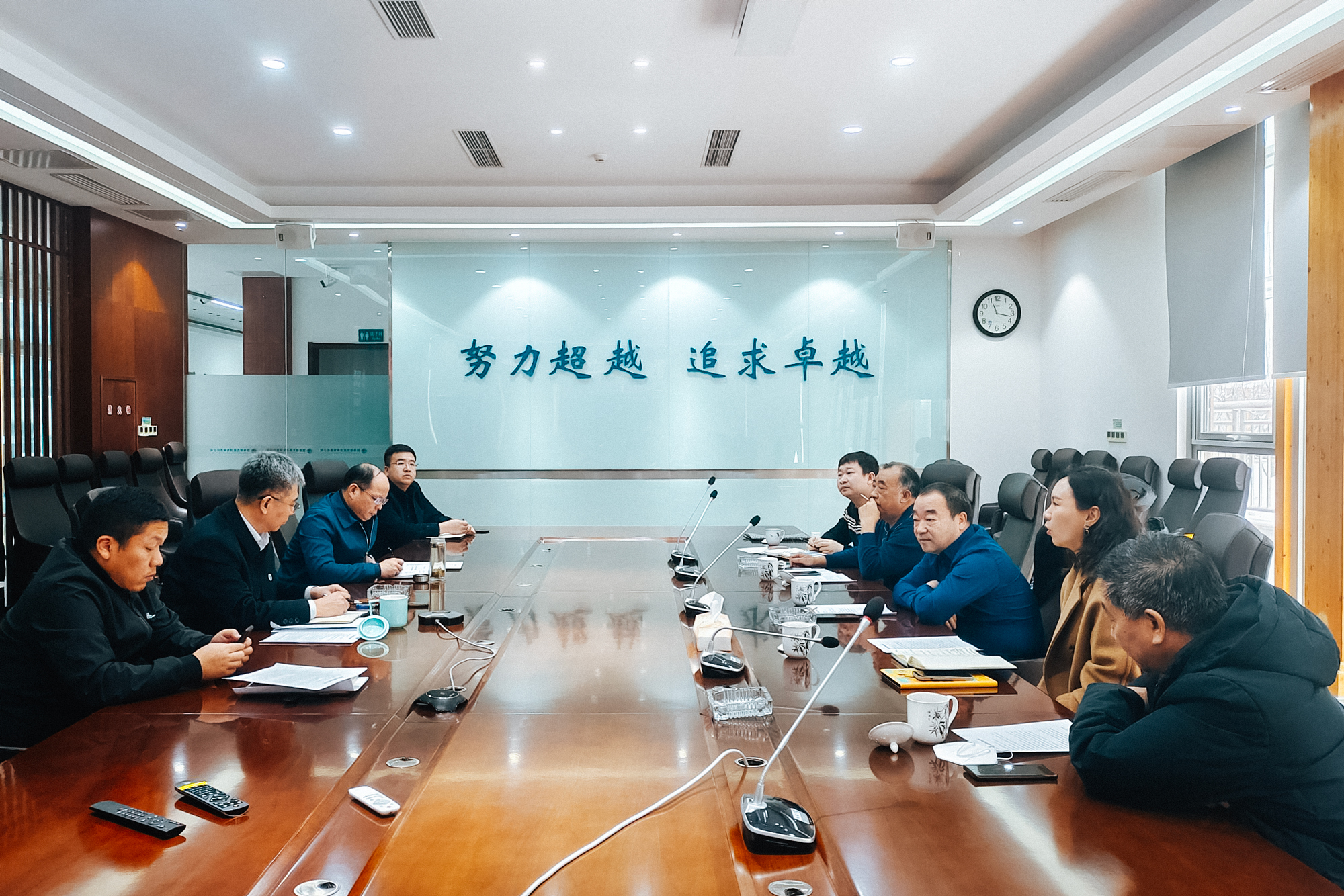 1676012029238022.jpg 2022.02.09赤誠(chéng)風(fēng)電項(xiàng)目洽談(1).jpg